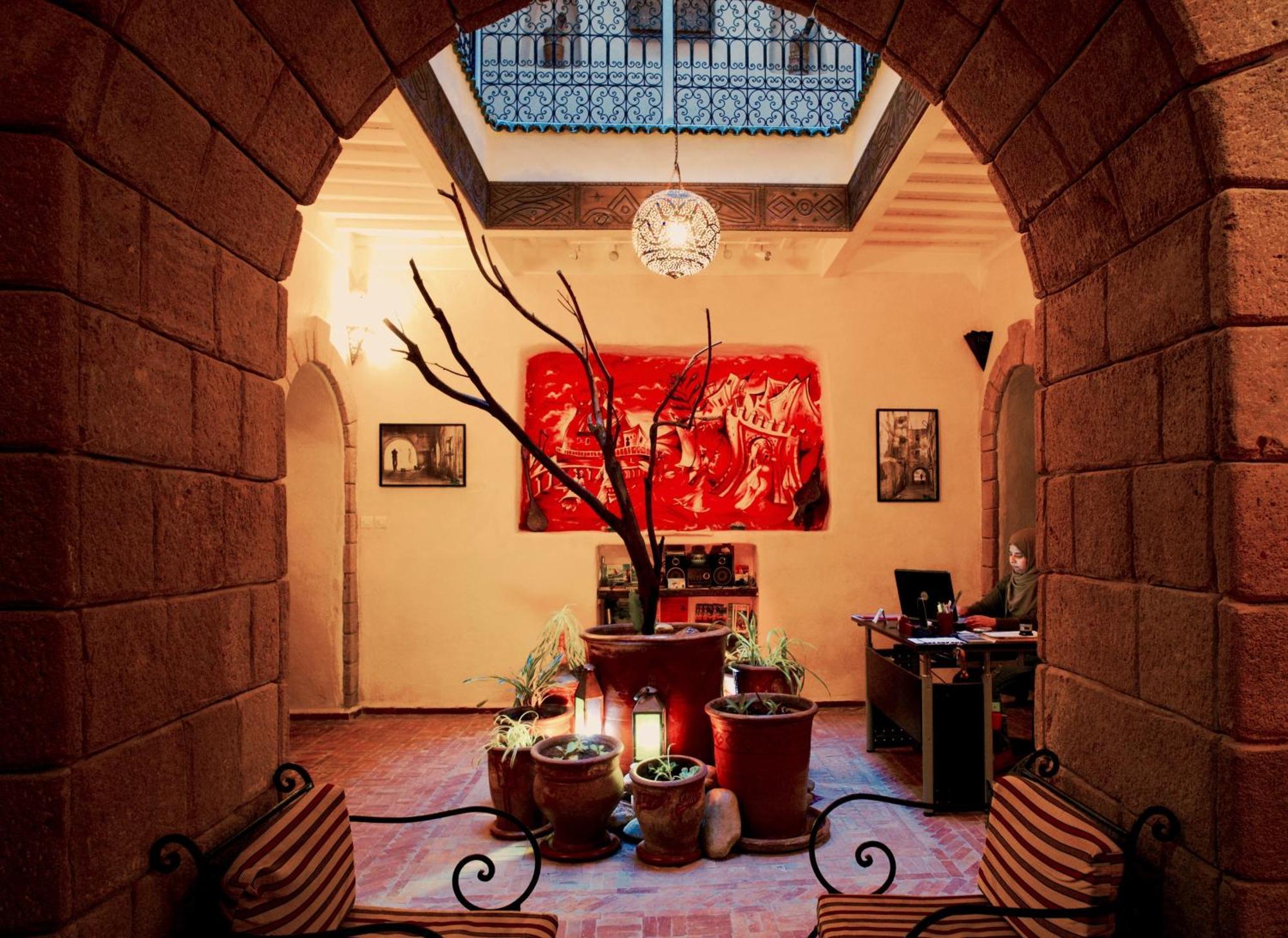 Au Riad Laylati Эс-Сувейра Экстерьер фото